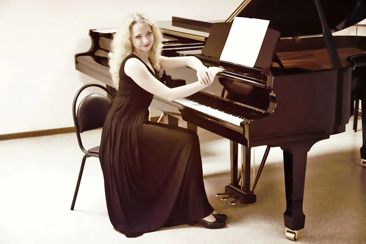 Салоны с историей: Нувеллистъ № 6. История связи: телефон и телеграф