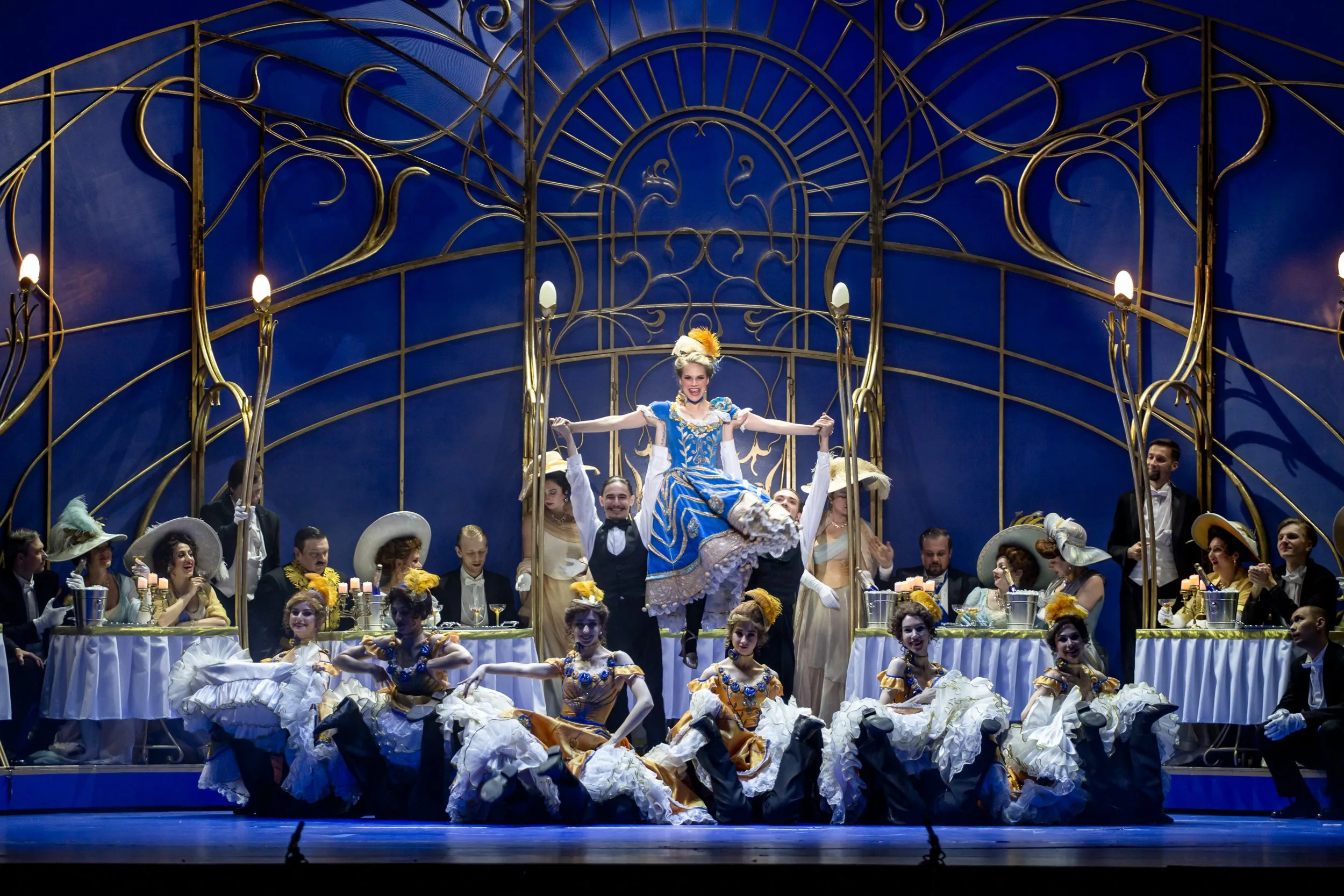 Весёлая вдова