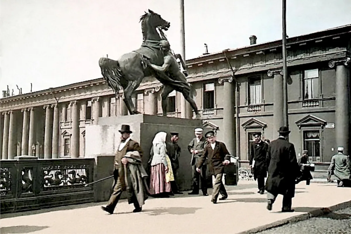 Салоны с историей: Нувеллистъ № 11. Удивительные истории Невского проспекта